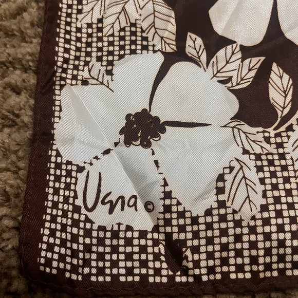 VTG 60'S VERA NEUMANN Brown White Flowers 100% Acetate SCARF 44”x14.25” Japan - Picture 3 of 3